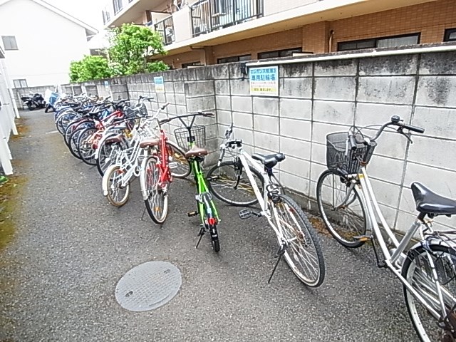 エレガンス綾瀬３ その他外観4