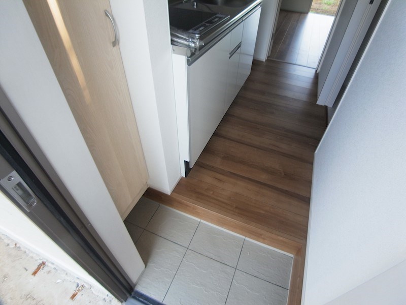 セナリオフォルム柏たなか 玄関