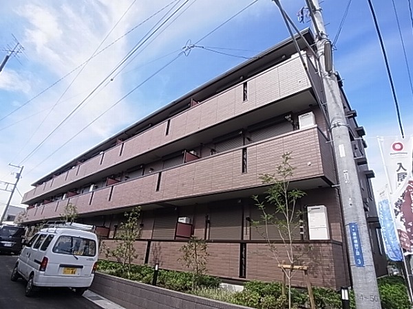 フラッツ酒井根Ⅰ号棟 303号室 外観