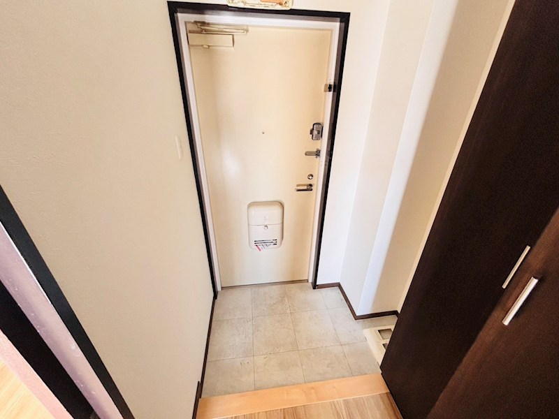 アーク春雨橋Ｂ棟 玄関