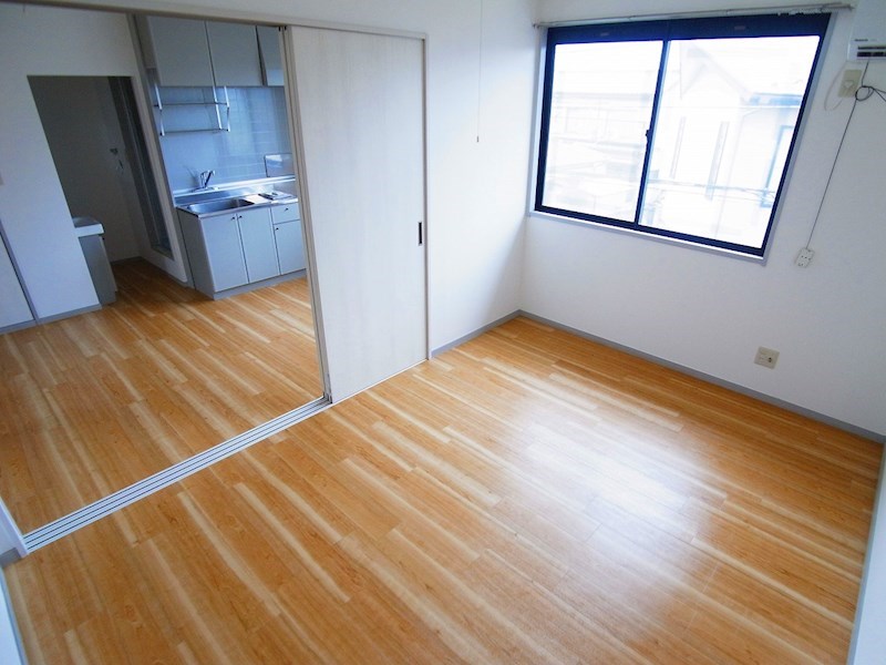 ジュネス松戸 リビング