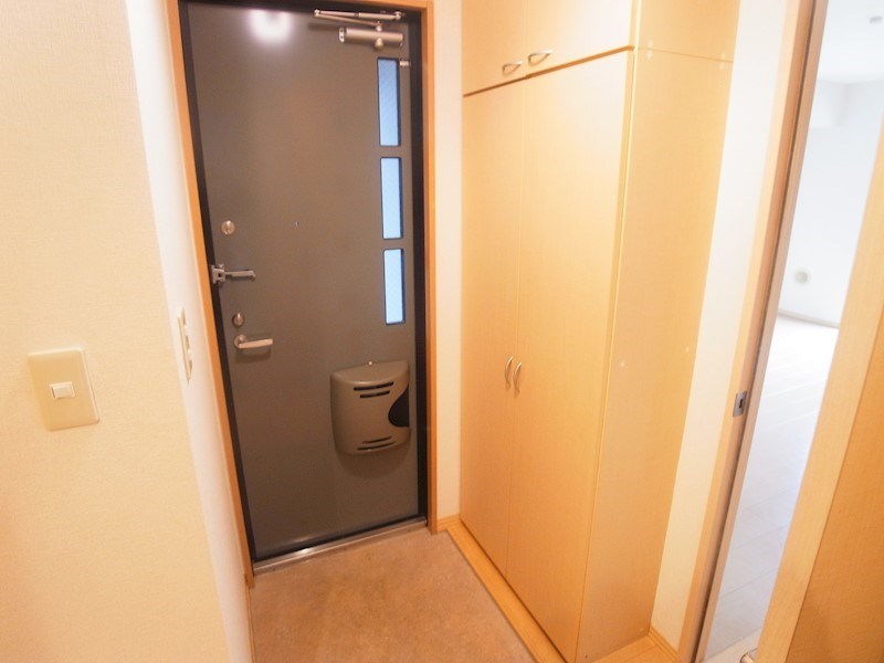 アルファタウン天王台Ｄ 玄関