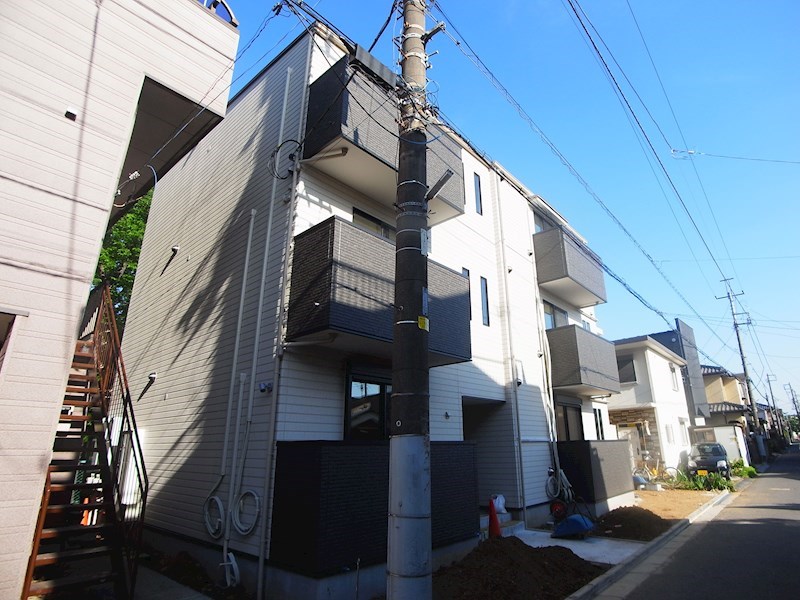 REGALEST　ADAGIO～ﾚｶﾞﾘｽﾄ　ｱﾀﾞｰｼﾞｮ～ 101号室 外観