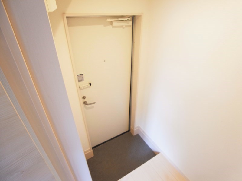 REGALEST　ADAGIO～ﾚｶﾞﾘｽﾄ　ｱﾀﾞｰｼﾞｮ～ 玄関