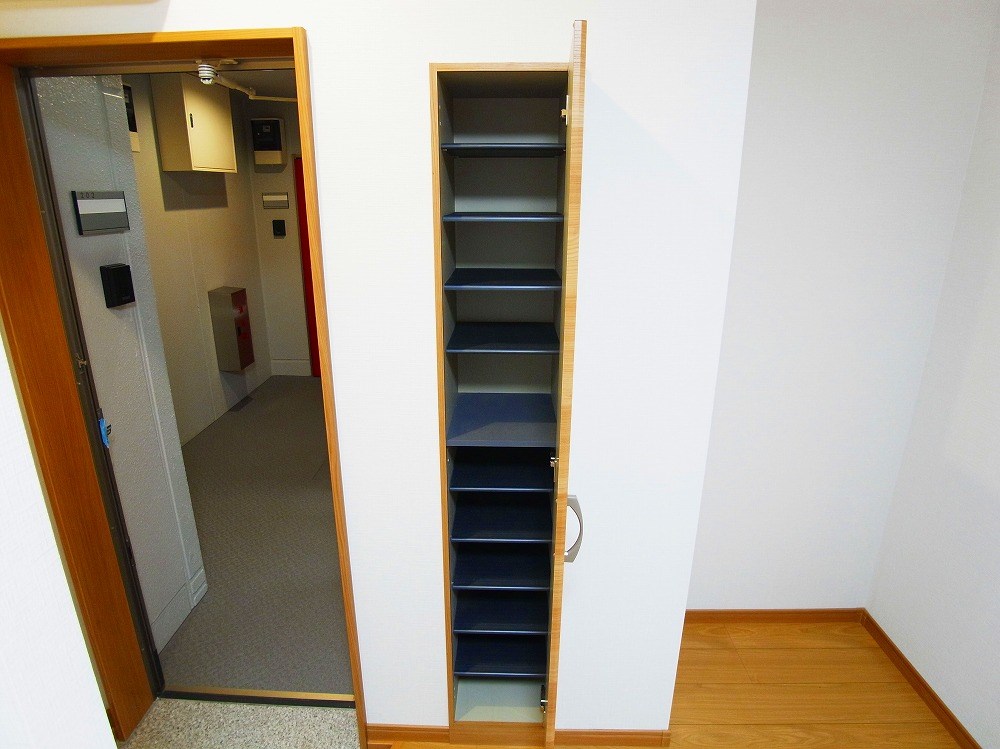 リビオン・タートル 玄関