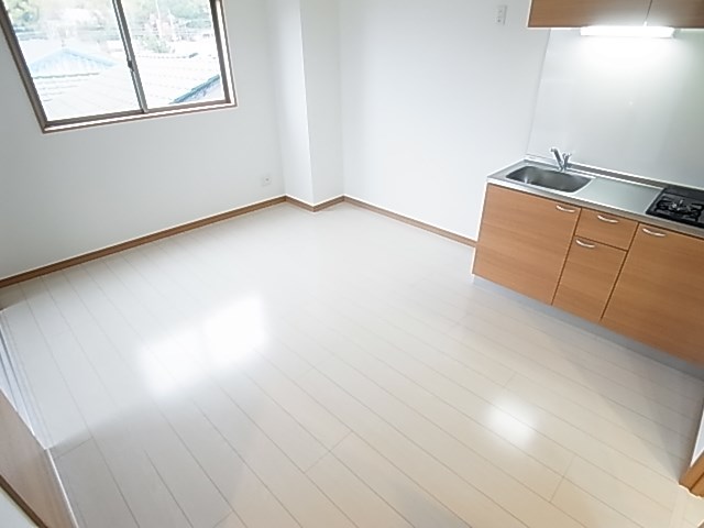 グラントレス松戸 リビング