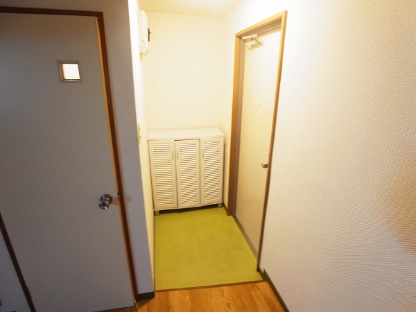 オネスティ柏12番館 玄関