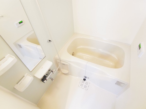 アルファ　クレスト 風呂画像