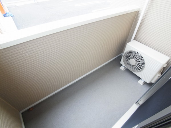 アルファ　クレスト ベランダ