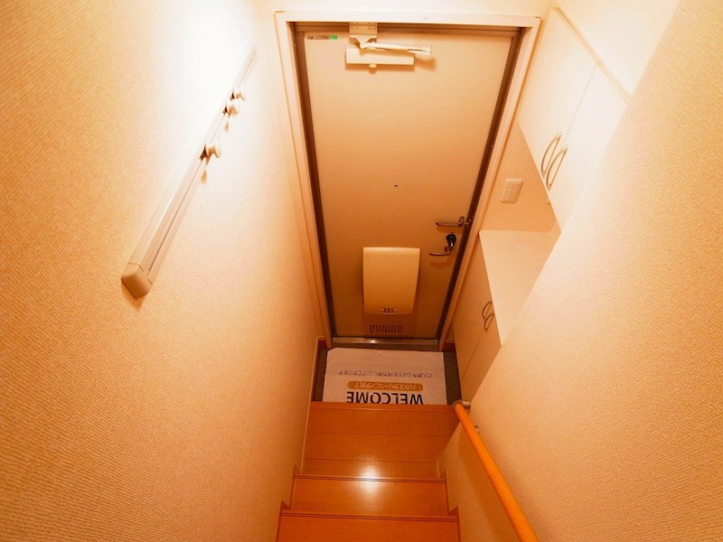 ティアラ新鎌Ⅱ 玄関