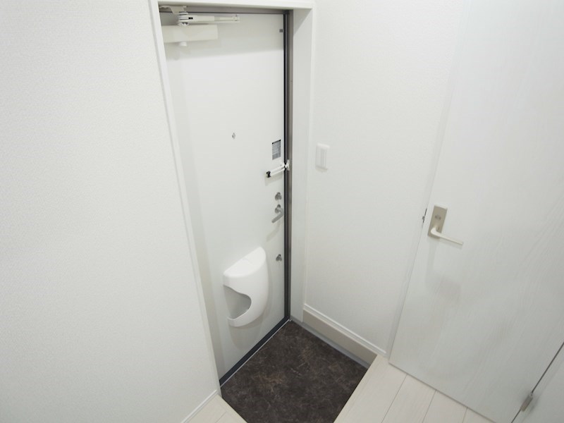 サンズパーク六実 玄関