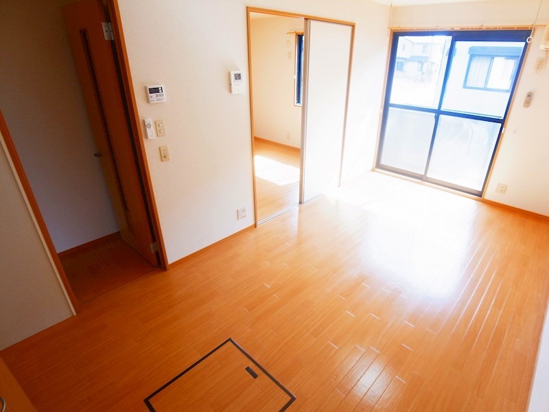 リビングタウン野田　A棟 リビング