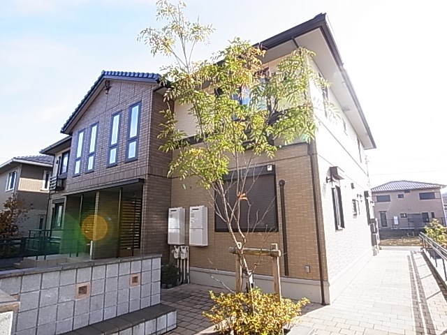 グローリーヒルズⅠ 203号室 外観