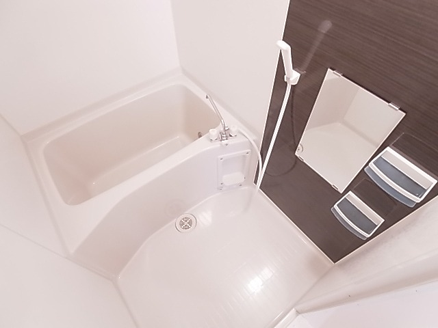 ヴィラ・グランメールⅡ 風呂画像