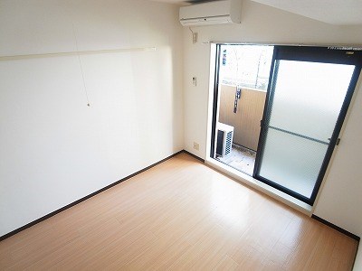 モンシャトー松戸Ⅱ ベッドルーム