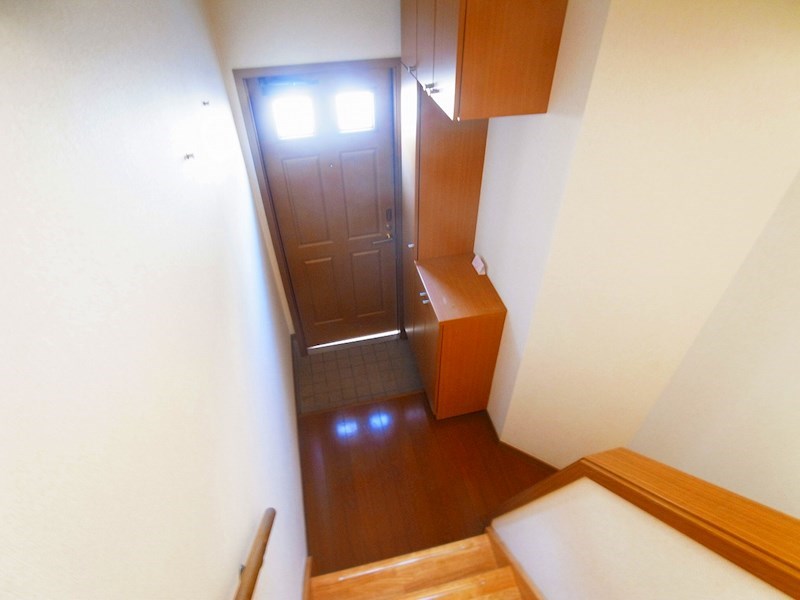 サンパティークヒルズ 玄関