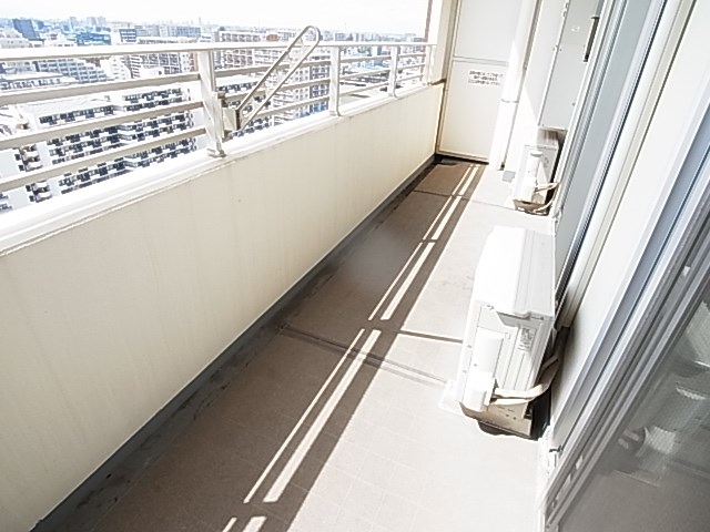 ロイヤルパークスタワー南千住 ベランダ