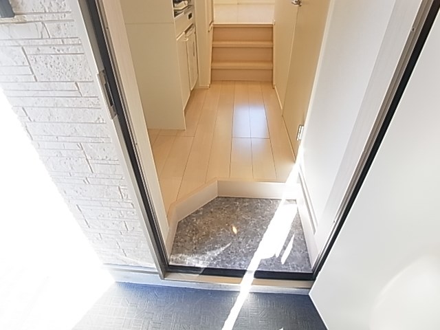 ハーモニーテラス綾瀬 玄関