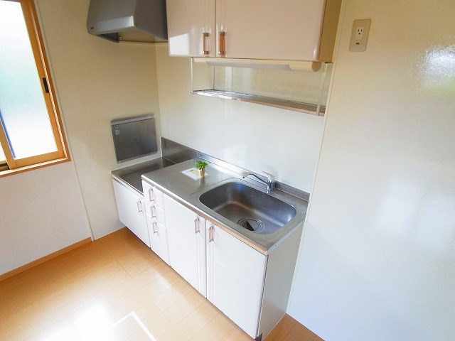 リシアンサス・ガーデンＢ キッチン