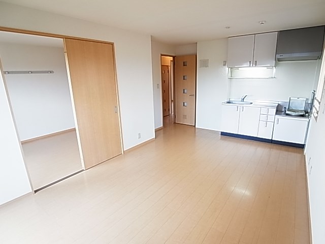 リシアンサス・ガーデンＢ リビング