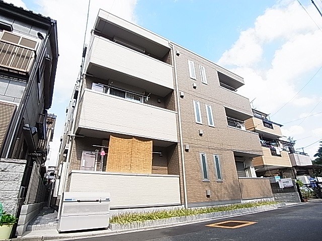 ブリーズ綾瀬 外観写真