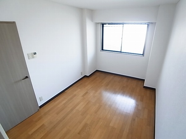 フォレスト その他12