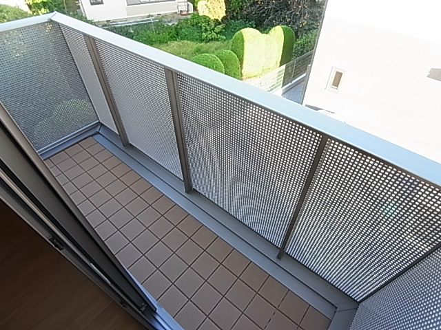 八ヶ崎戸建貸家 ベランダ