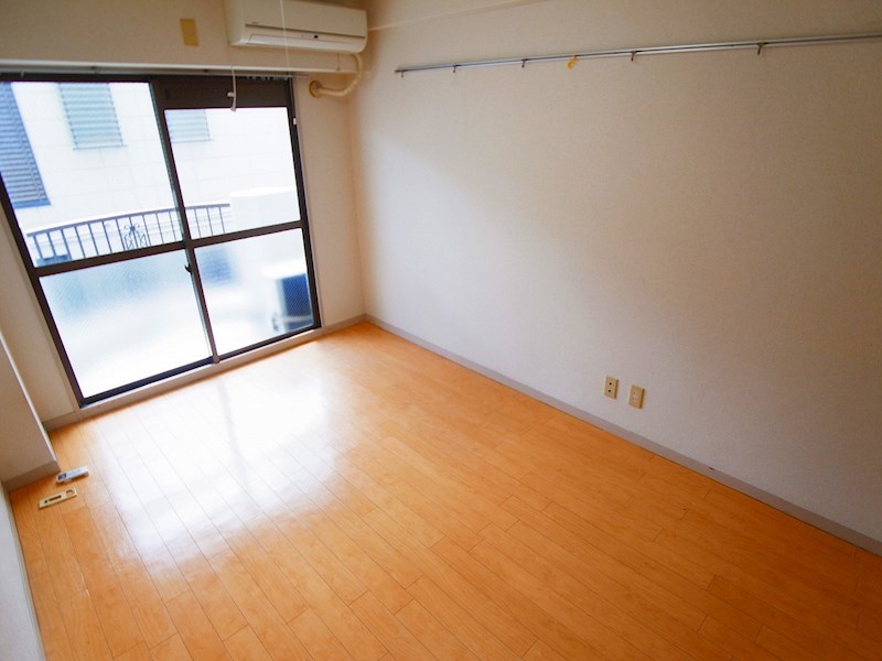 ロザール松戸 ベッドルーム