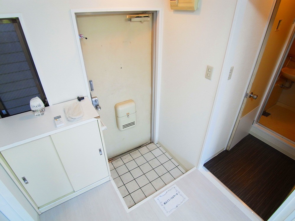 ＭＫＣ西新井橋ハイツ 玄関