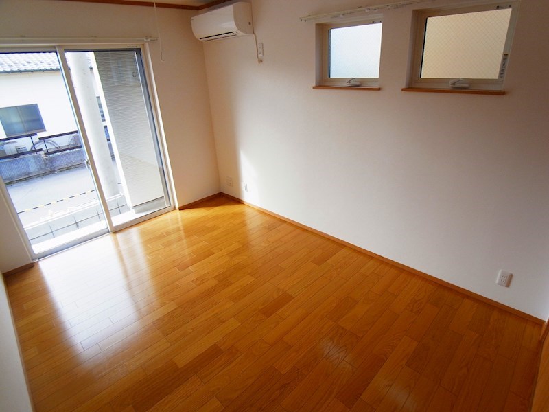 ジュネス東松戸 ベッドルーム