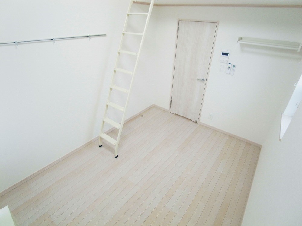 リブ六町 リビング