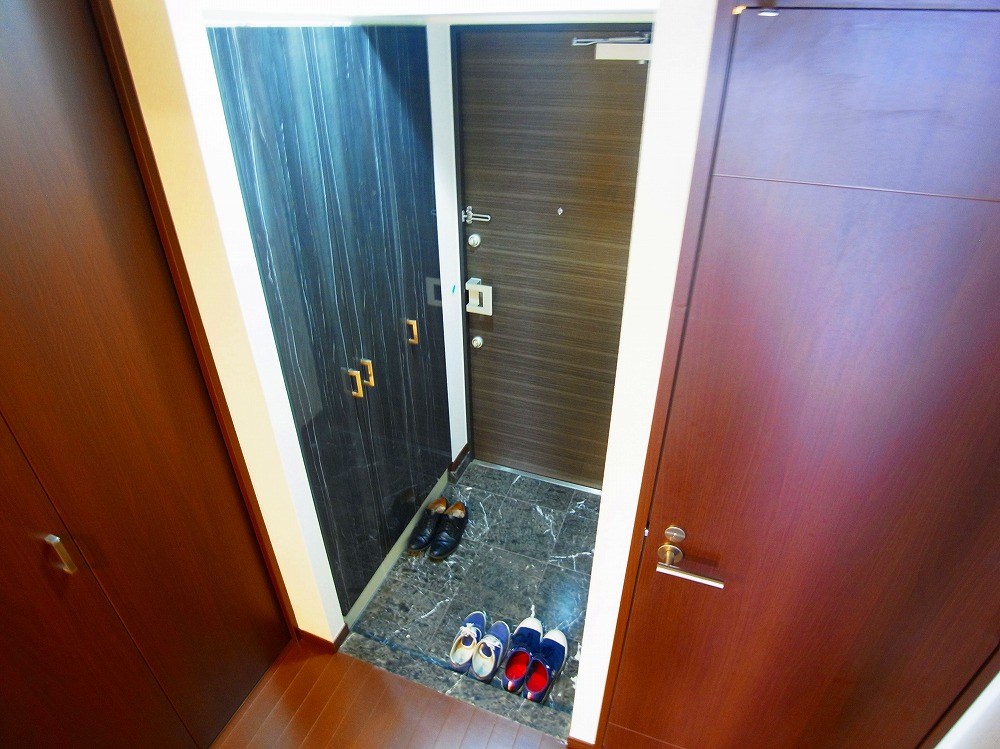 アーバンフィールド千住大橋 玄関