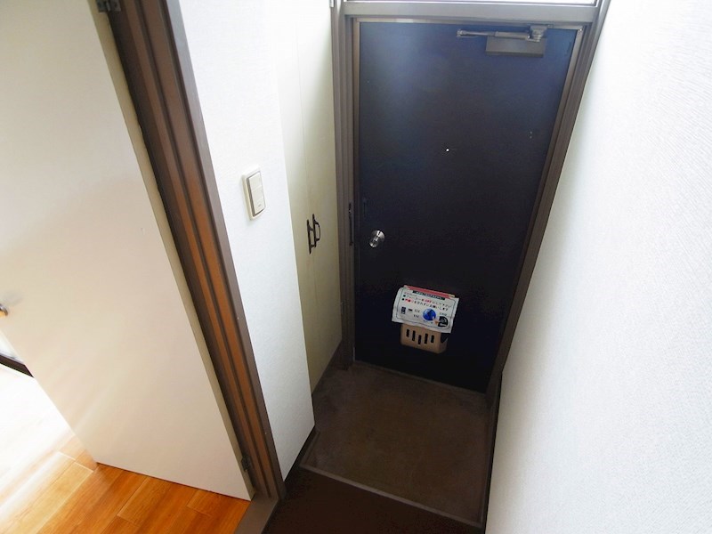 グリーンテラス山口 玄関
