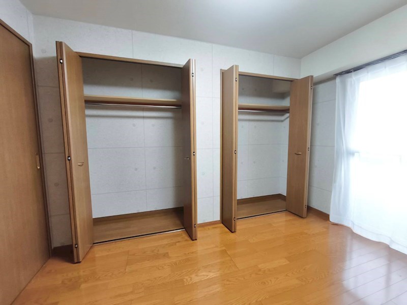 プラーサ・シアン・サージュ その他5