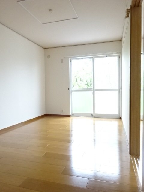 エステート渡辺 ベッドルーム