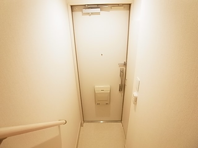 リブリ・竹ノ塚１ 玄関