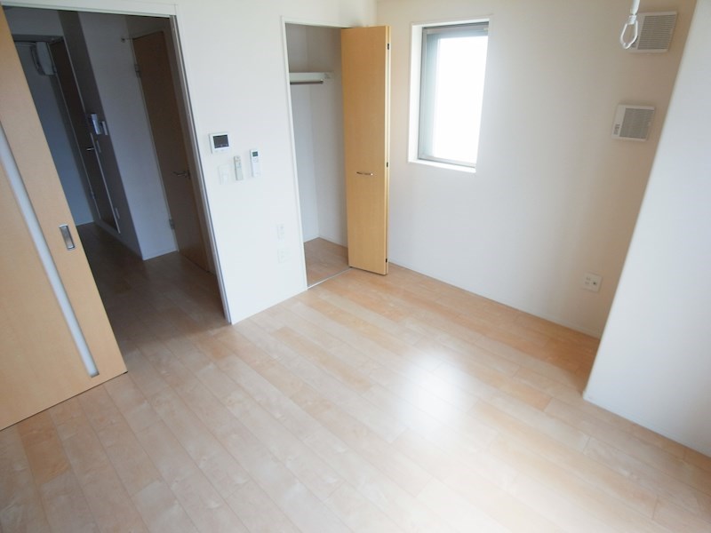 ラフィネ　柏  リビング