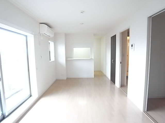 エクシード新松戸 リビング