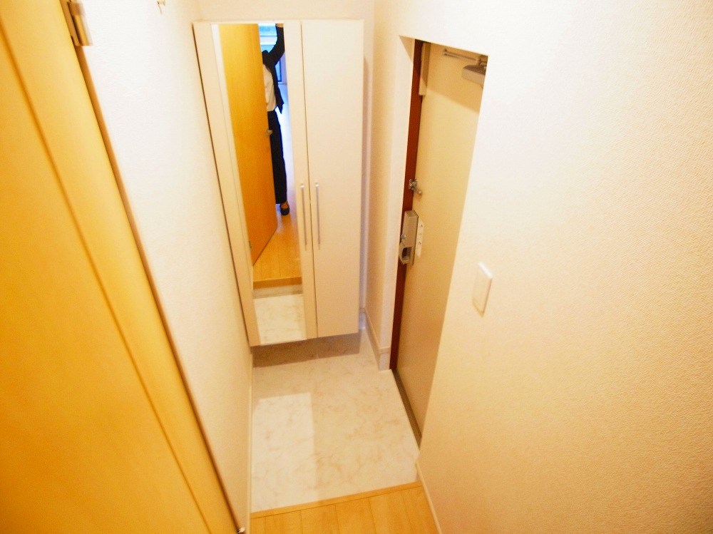 S・Brisa（エス・ブリッサ）  玄関