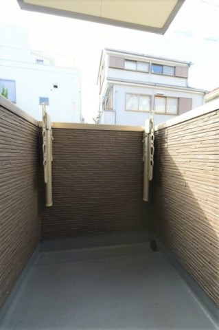 AQUA LUCE　1 ベランダ