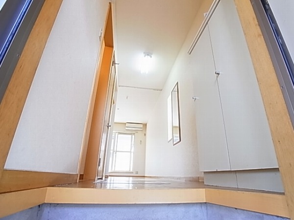 パルサイエンス 玄関