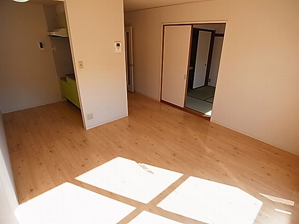 メゾネットプラザ南柏３号棟 リビング