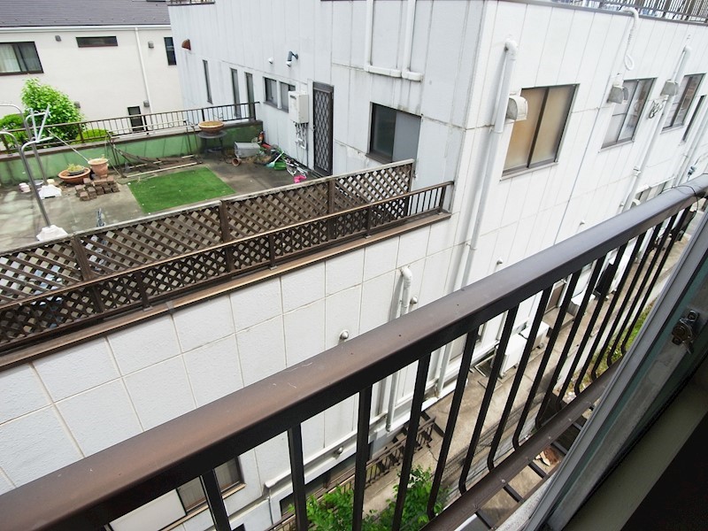 KSビル  ベランダ