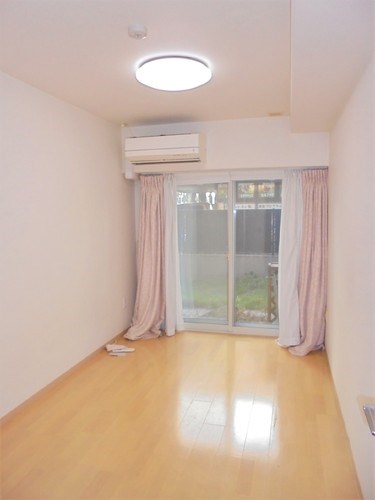 サーパス常盤平 リビング