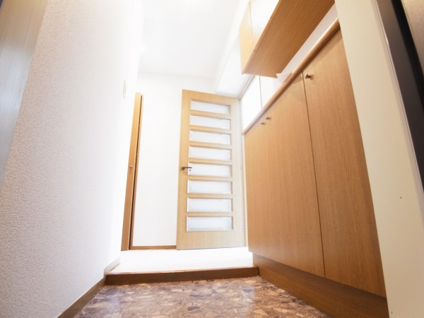 コスモ柏２ 玄関