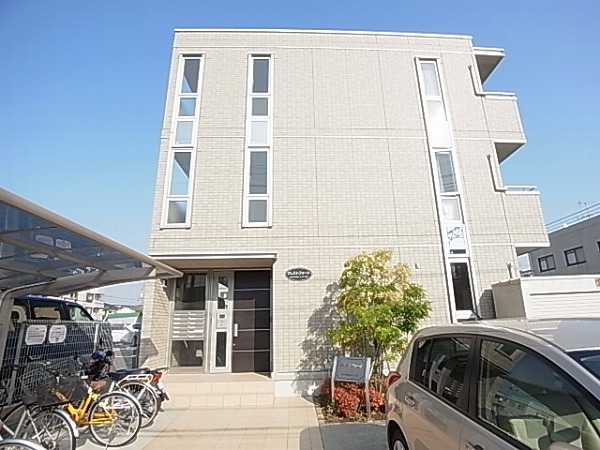 クレストフォート 302号室 外観