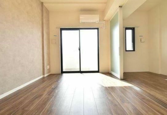 CRESCENT COURT　～クレセントコート～ リビング