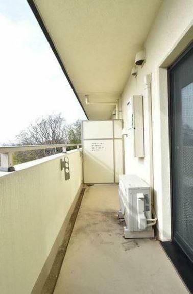 CRESCENT COURT　～クレセントコート～ ベランダ