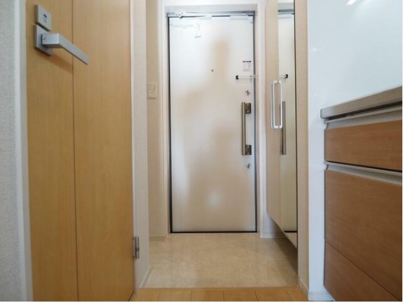 エスポア２ 玄関