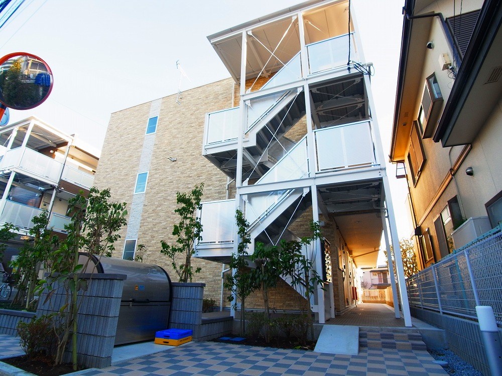 リブリ・Ｊｕｎｅ　ＨＡＰＰＩＮＥＳＳ その他外観1